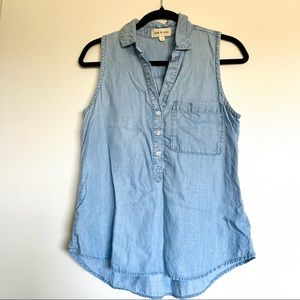 Anthropologie | Cloth & Stone polka dot chambray sleeveless top